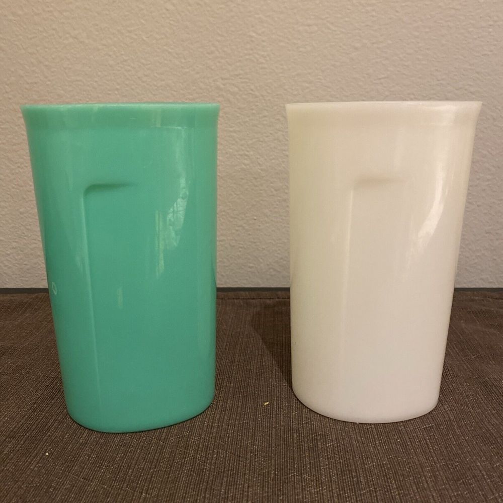 Lot of 2 Tupperware Vintage Sweet Syrup Containers #640 Jadeite White NO‎ LIDS